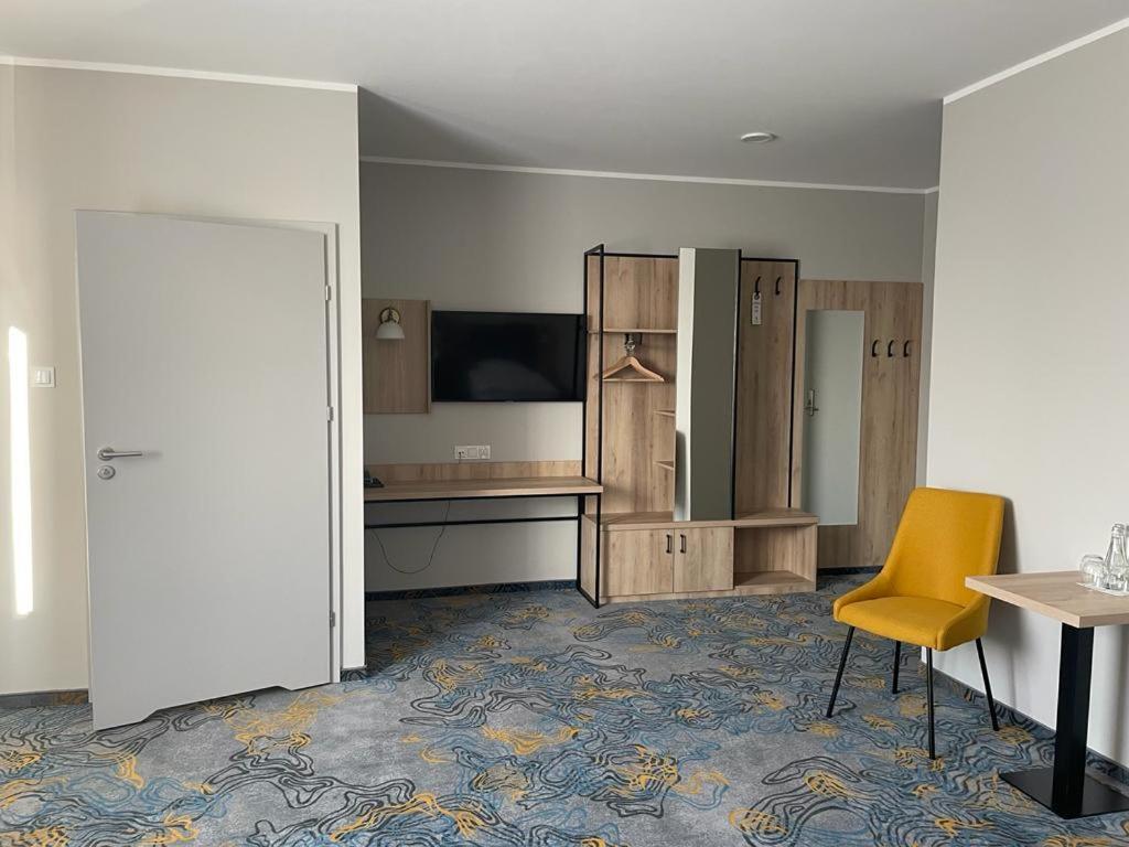 Hotel Dobosz Полице Экстерьер фото